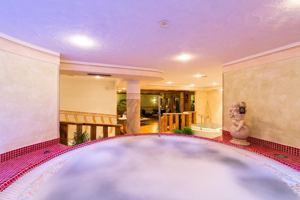 Hotel Bel Sit Corvara In Badia Dış mekan fotoğraf