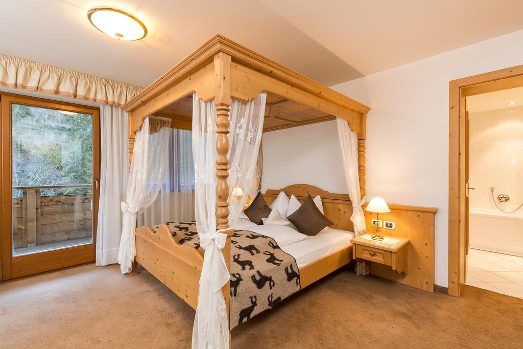 Hotel Bel Sit Corvara In Badia Dış mekan fotoğraf